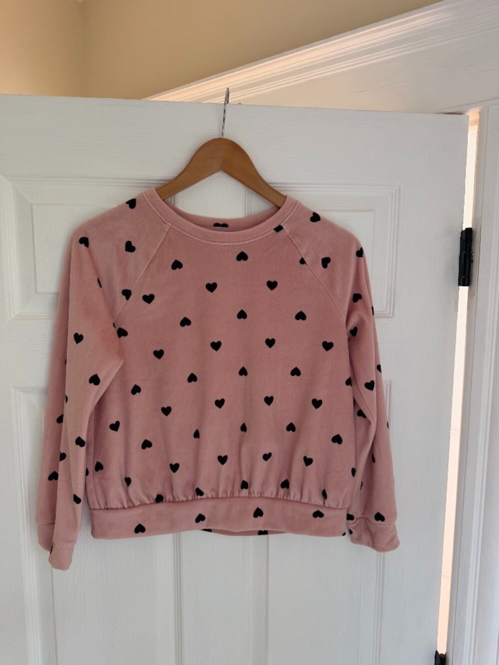 Girls' Heart Pullover Sweater - Cat & Jack - Size L